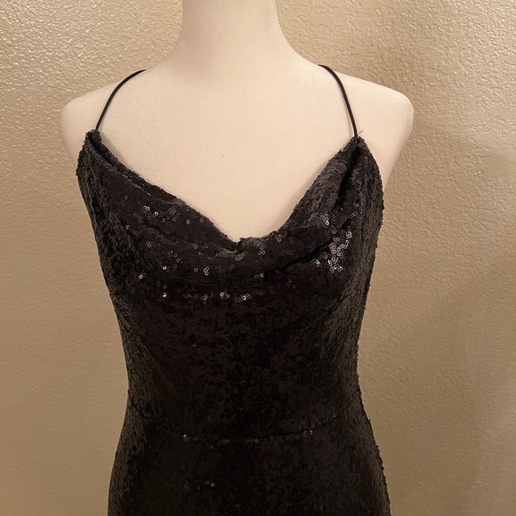 Windsor long Black Sequin Formal Dress Strappy Low Back High Slit Size Small - Picture 8 of 11